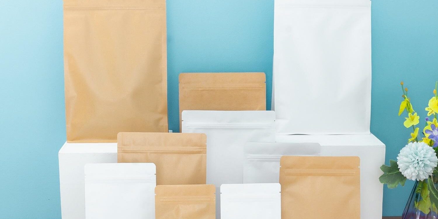 Food-grade kraft snack pouch with secure zipper seal