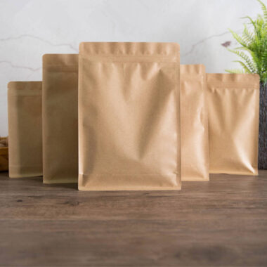 Food-grade kraft snack pouch with secure zipper seal