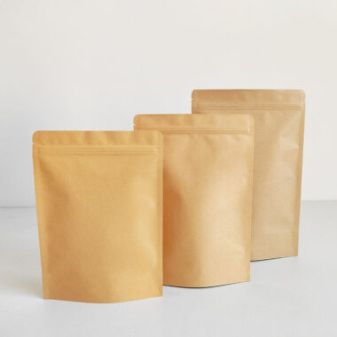 Kraft paper snack pouch for leisure food packaging