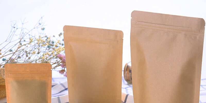 Kraft paper snack pouch for leisure food packaging