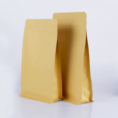 Sealable kraft paper zipper pouch for secure food packaging